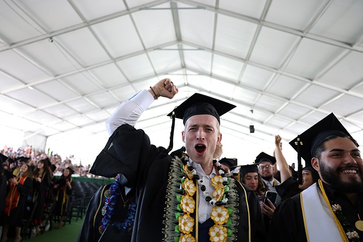 Dress online for commencement